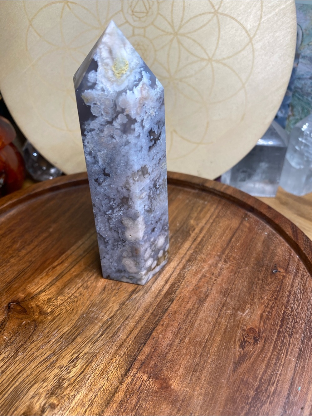 Gorgeous flower agate tower 41/2” tall - Picture 4 of 4